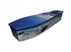 Wooden coffin - Ski Mountain - 4240