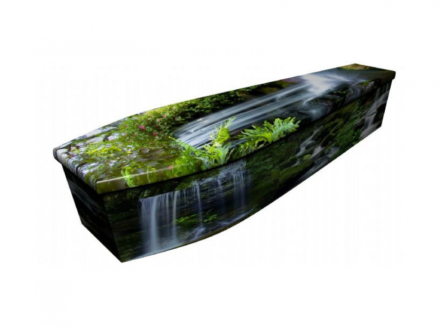 Wooden coffin - Waterfalls - 4132